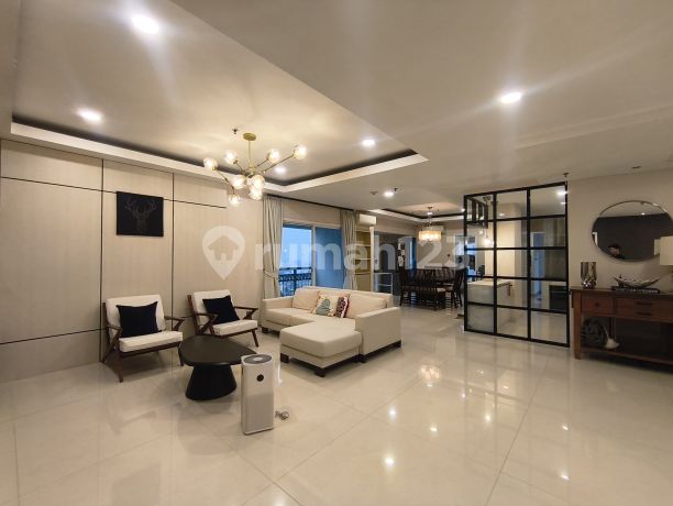 Strategic 3br 219 Sqm Furnished Apartemen Pavillion Sudirman