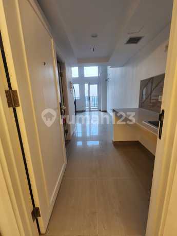 Dijual 2 Unit Apartment Loft D Mezzanine Kingsland Alam Sutera 