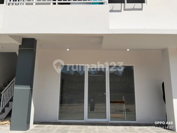 Disewakan Ruang-Usaha, 1 Lantai di Green Valley Balikpapan