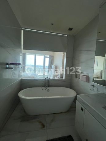 Jual Apartment St Moritz Puri - 218 M2 Full Furnished Jual Apartment St Moritz Puri - 218 M2 Full Furnished