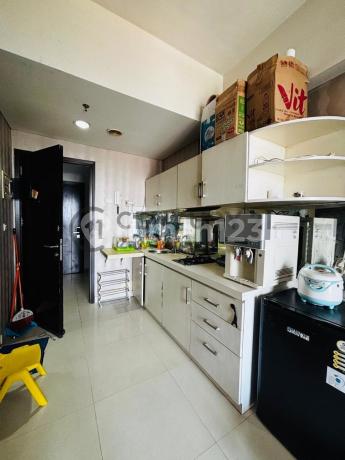 Dijual Apartemen Westmark - 1+1 Br (37 M²) Furnished, High Floor, 700 Juta, Tanjung Duren, Jakarta Barat