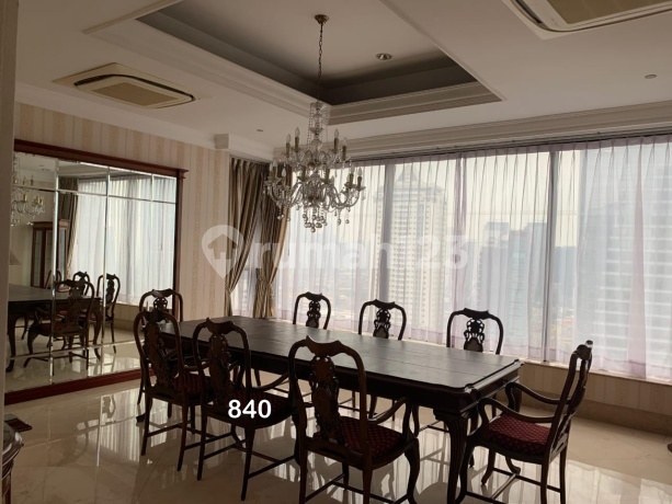 For Sale / For Rent Sailendra Apartment 3 Bedrooms Area 323 M2 Furnished