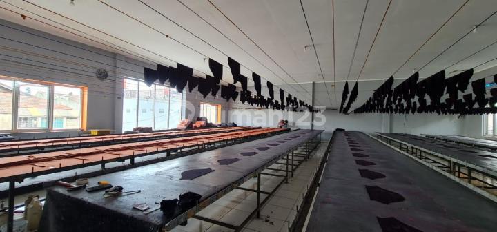 Gudang Plus Rumah Siap Huni Di Di Kompleks Angkasa Mekar Gudang Plus Rumah Siap Huni Di Di Kompleks Angkasa Mekar