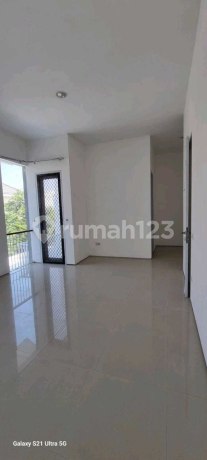 RUMAH FLORENCE PAKUWON CITY SURABAYA MURAH ANG.A027 RUMAH FLORENCE PAKUWON CITY SURABAYA MURAH ANG.A027