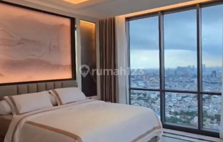 FOR RENT SUPER LUXURIOUS 3 BEDROOM APARTMENT MENARA JAKARTA AZURE TOWER
