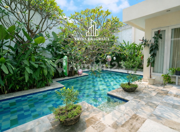 Jual Cepat Lokasi Elite Rumah Cantik Siap Huni di Pondok Indah