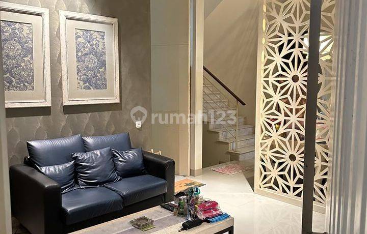 Rumah Alam Galaxy Surabaya Full Furnished