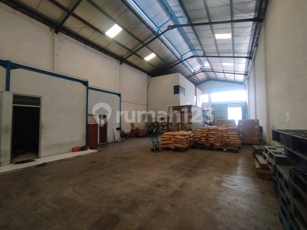 Pergudangan Ritzgate