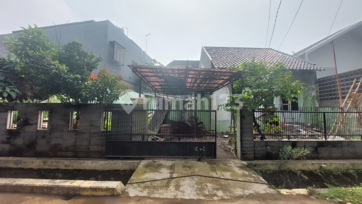 Full Renovasi, Tanah Luas Di Komplek Bulog 3 Pdk Melati Bekasi