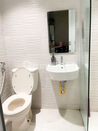 Apartemen Siap Huni View Swimming Pool di Apartemen Mediterania Apartemen Siap Huni View Swimming Pool di Apartemen Mediterania