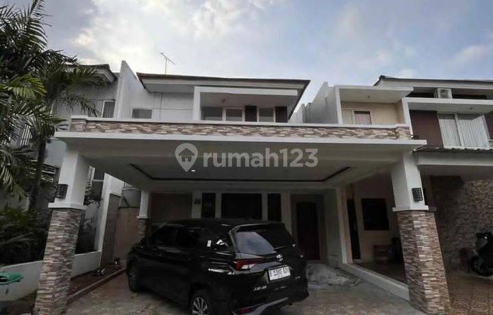 Rumah SHM Bagus di Perumahan Urbana Place, Jl. Merpati Residence, Sawah Lama, Ciputat, Kota Tangerang Selatan, Banten, Indonesia, 15413, Ciputat