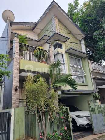 Rumah Bagus Dan Asri Di Villa Mutiara Ciputat