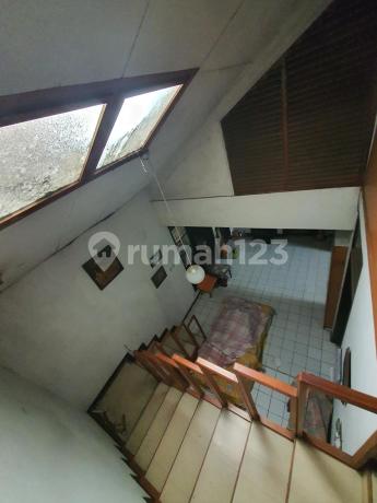 Rumah Perlu Renov Di Komplek Kopo Kencana