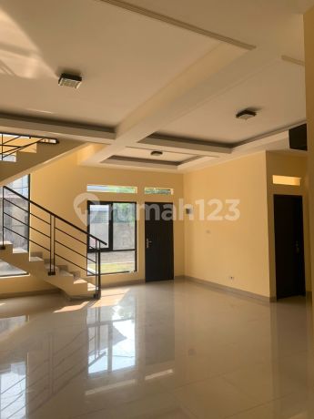 Rumah Bagus Siap Huni Lokasi Ok di Taman Surya Indah