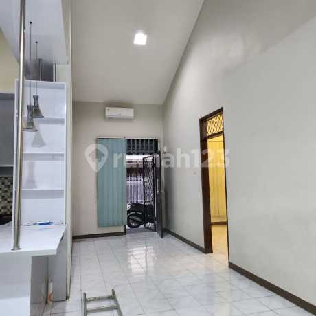 Rumah 2 Lantai Bagus Shm Di Taman Cibaduyut Indah I, Bandung