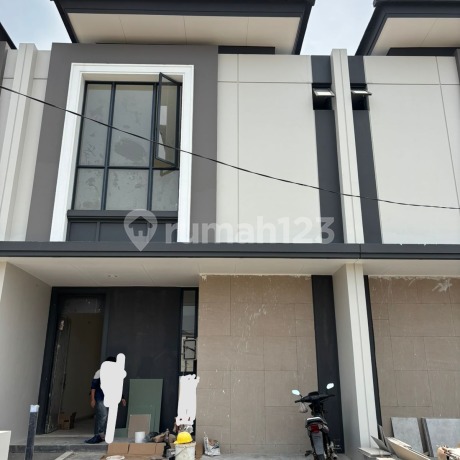 Rumah Limited Edition di Asya Sentarum - Lokasi Strategis Dekat Club House, (015) (007)