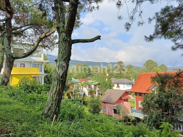 Kavling Down Slope Villa Istana Bunga View Gunung Lembang
