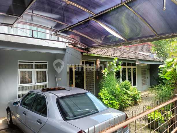 Selling a House in a Green and Beautiful Bajuri Valley Neighborhood