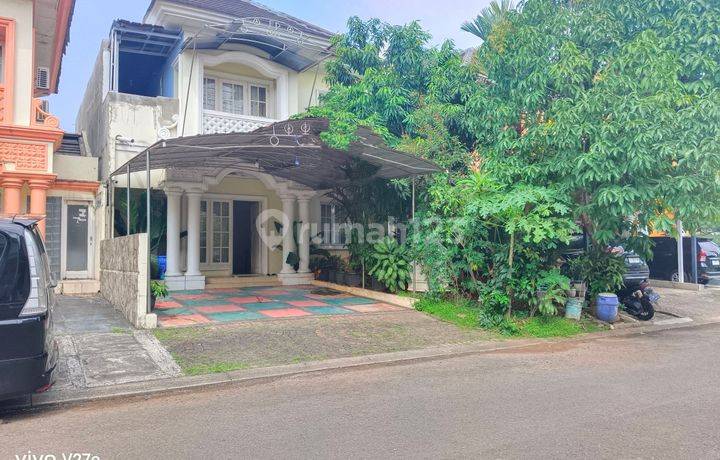 Rumah di Perumahan kota wisata cibubur 2 Lantai SHM Bagus Selatan