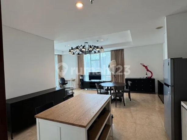 Dijual Apartemen Veranda Residence Puri 139M² 4Br Furnished