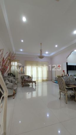 Rumah Pik 3 Lantai, 12X30m² , 360M² Bagus, SHM, Siap Huni! Rumah Pik 3 Lantai, 12X30m² , 360M² Bagus, SHM, Siap Huni!