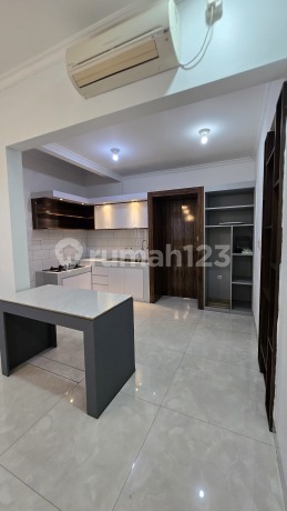 Green Lake City Boulevard 10X20m² Siap Huni! Bagus. SHM Green Lake City Boulevard 10X20m² Siap Huni! Bagus. SHM