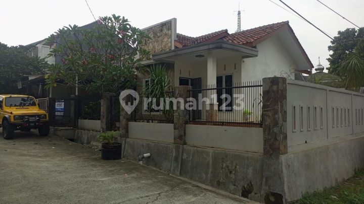 East-Facing Move-In Ready Corner House in Indraprasta 2, with Certificate of Ownership (SHM)