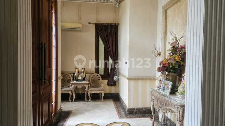 Dijual Rumah Gaya Classic di Villa Gading Indah Kelapa Gading Jakarta Utara Dijual Rumah Gaya Classic di Villa Gading Indah Kelapa Gading Jakarta Utara
