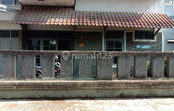 Rumah 2 Lantai Siap Huni di Komplek Angkasa Mekar Cibaduyut