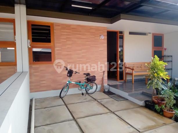Dijual Rumah Komplek Matahari Margawangi. Cijawura. Buah Batu. Bandung Dijual Rumah Komplek Matahari Margawangi. Cijawura. Buah Batu. Bandung