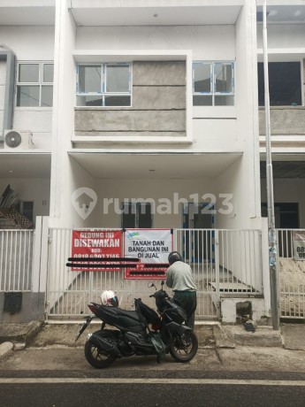 Dijual Cepat Rumah Murah SHM 2 Lantai di Taman Permata Puri, Rawa Buaya Cengkareng Jakarta Barat