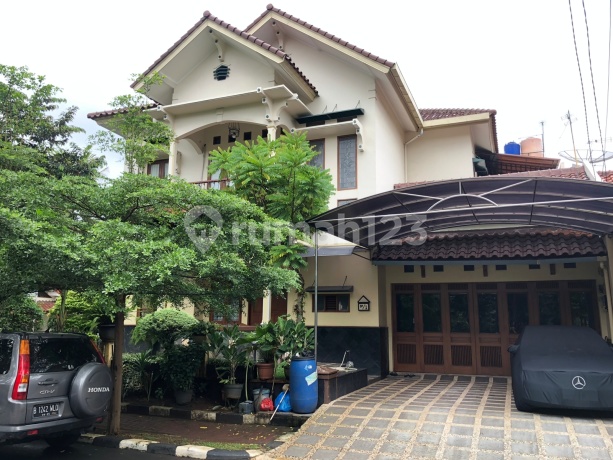 For Quick Sale: Large, Nice 2-Story House in Pesona Khayangan 2 Complex, Mekarjaya, Sukmajaya, Depok City.