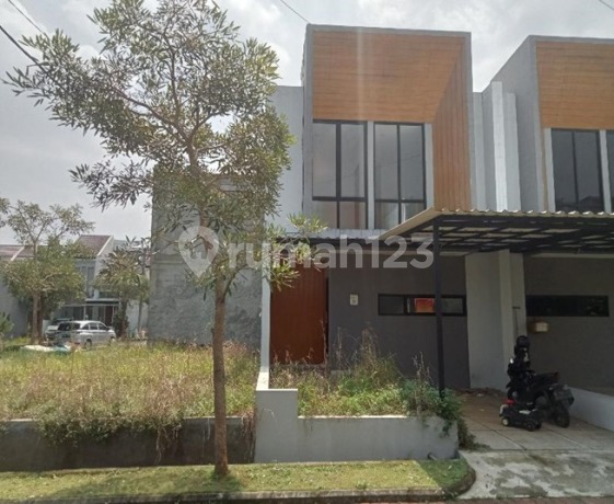 Dijual Rumah Cantik 2 Lantai SHM di Komplek Perumahan Garden At Candi Sawangan Depok
