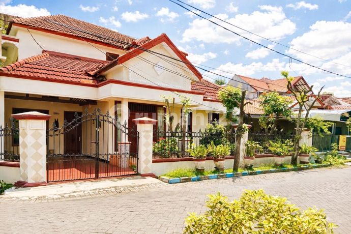 Kompleks Merpati Kehutanan Sedati Sidoarjo