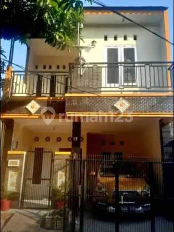 For Sale Ready-to-Live House in Vila Mutiara Gading 2 For Sale Ready-to-Live House in Vila Mutiara Gading 2