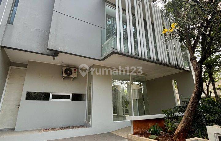 Dijual Rumah Dijual Hook Bagus di Discovery Eola Bintaro Jaya Sektor 9