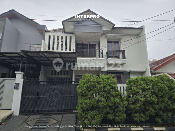 2-Storey House for Sale in Taman Aries Meruya, South-Facing - 200M2