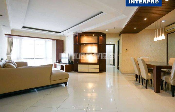 Dijual Apartemen Condominium 3 BR Taman Anggrek Lb 146m2