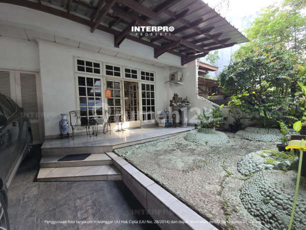 Rumah Siap Huni Dijual 2 Lantai Grawisa Jelambar Grogol - 176M2