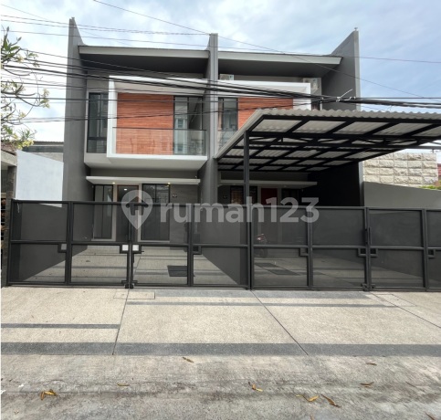 Rumah Sutorejo Prima Baru 2Lantai LUX Dkt Mulyosari Bhaskara Wisma Permai Dekat ITS Unair Uwika Rumah Sutorejo Prima Baru 2Lantai LUX Dkt Mulyosari Bhaskara Wisma Permai Dekat ITS Unair Uwika