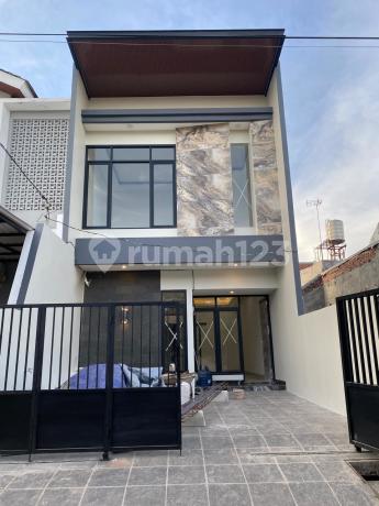 Rumah Surabaya Timur RUNGKUT MAPAN Baru Gress Dkt TOL Bandara Pondok Candra MERR UPN Ubaya Rungkut Industri