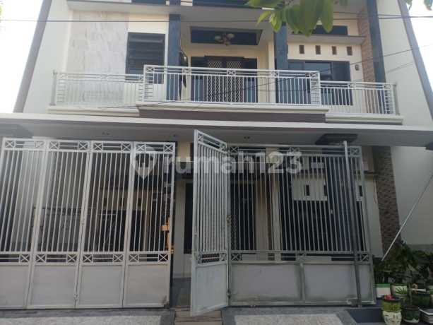 Selling House, Lidah Kulon, West Surabaya, Well-Maintained, Ready to Occupy Selling House, Lidah Kulon, West Surabaya, Well-Maintained, Ready to Occupy