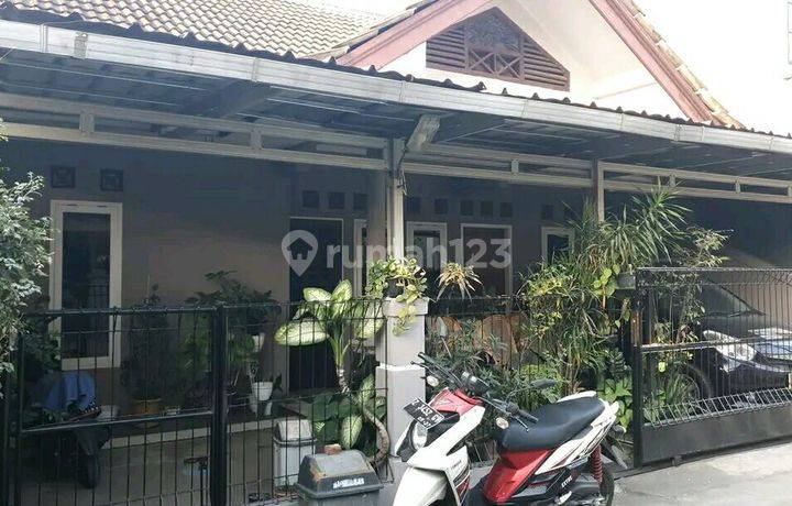 Rumah Siap Huni Dalam Komplek Ciwastra Indah
