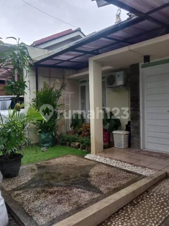 minimalist house in buana soetta housing complex, bandung city