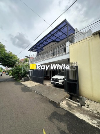 Dijual rumah dalam komplek larangan indah tangerang banten Dijual rumah dalam komplek larangan indah tangerang banten
