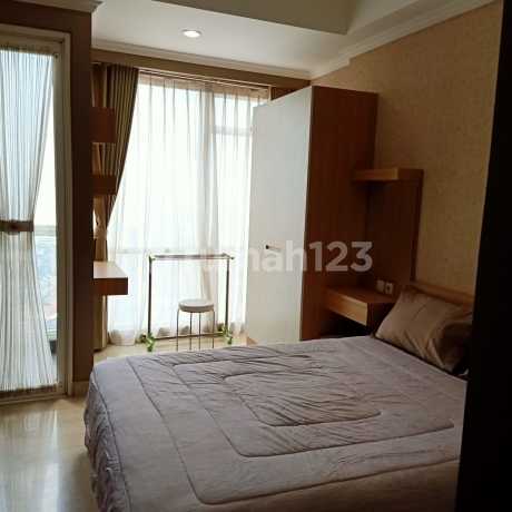 Sewa Apartemen Menteng Park - Type Studio Furnished dan Siap Huni Sewa Apartemen Menteng Park - Type Studio Furnished dan Siap Huni