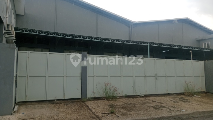Gudang Siap Huni Ada Loading Dock Lokasi Strategis