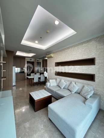 Apartment Residence 8 Bagus 2 BR Furnished