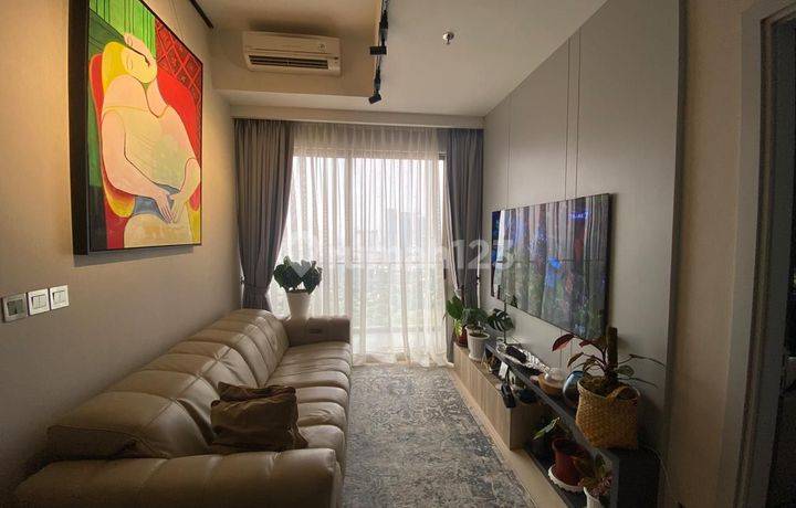 Apartment Sudirman Hill Residences 2 BR Furnished