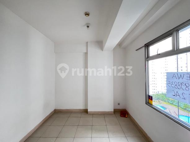 Apartment 2 BR Unfurnished